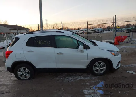 2020 Chevrolet Trax Awd Lt from USA, damaged, VIN KL7CJPSB4LB037026